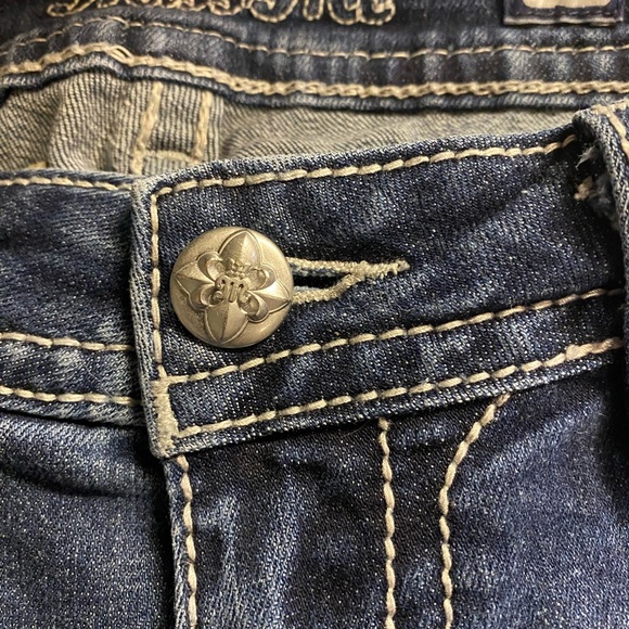 Reduced‼️Miss Me Jeans Size 31 Blue Distressed Rhinestone Sequin Capri Cropped - Picture 16 of 16